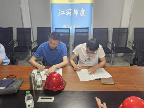 1726714975617738.png image.png