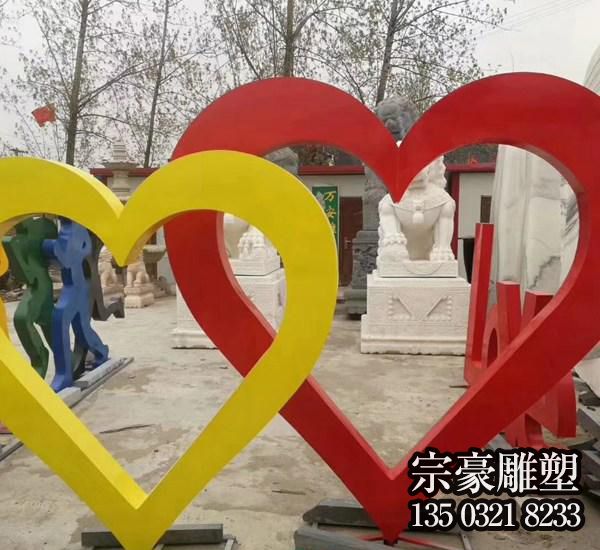 不關(guān)心愛(ài)心，鐵藝空心愛(ài)心雕塑